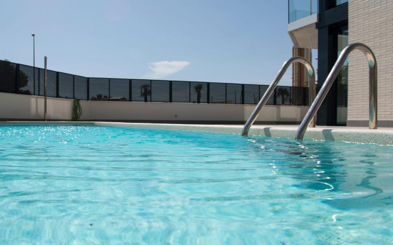 Modern sea front REEF APARTMENT Alicante Eksteriør billede