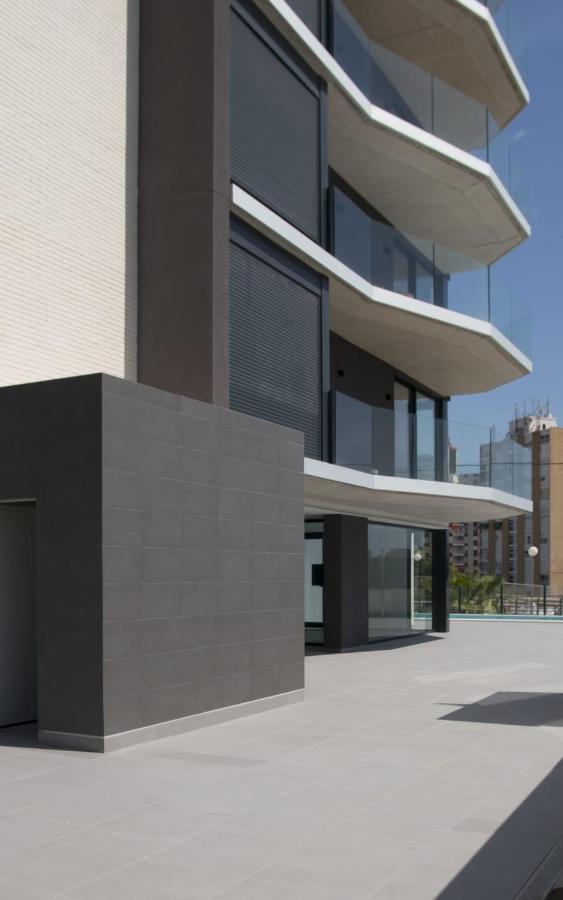 Modern sea front REEF APARTMENT Alicante Eksteriør billede