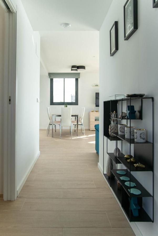Modern sea front REEF APARTMENT Alicante Eksteriør billede
