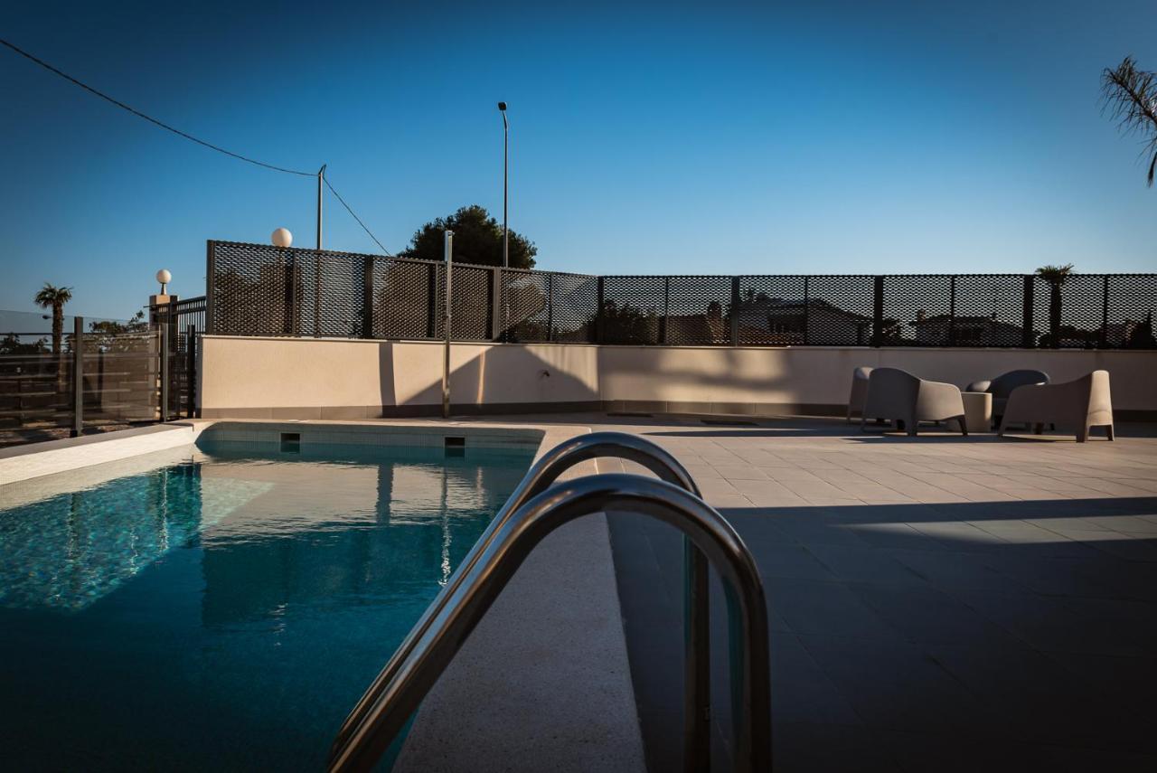Modern sea front REEF APARTMENT Alicante Eksteriør billede